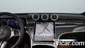 Mercedes-Benz GLC-Class GLC300 4MATIC Avantgarde 2025 года из Южной Кореи