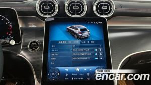 Mercedes-Benz GLC-Class GLC300 4MATIC Avantgarde 2025 года из Южной Кореи