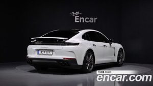 Porsche Panamera 2.9 AWD 2025 года из Южной Кореи