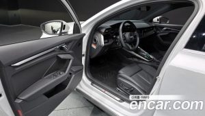 Audi A3 40 TFSI Premium 2023 года из Южной Кореи