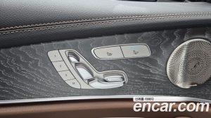 Mercedes-Benz E-Class E350 4MATIC Exclusive 2023 года из Южной Кореи