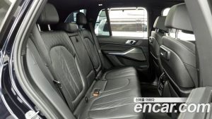 BMW X5 xDrive 40i M Sport 2023 года из Южной Кореи