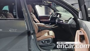 BMW X5 xDrive 40d M Sport Online Exclusive Edition 2023 года из Южной Кореи