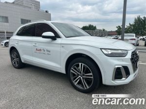 Audi Q5 45 TFSI 4WD Premium 2023 года из Южной Кореи