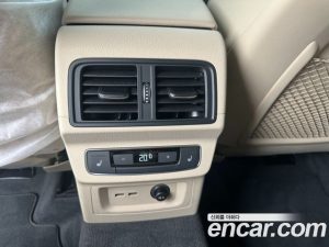 Audi Q5 45 TFSI 4WD Premium 2023 года из Южной Кореи