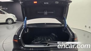 Hyundai Grandeur Exclusive 2025 года из Южной Кореи