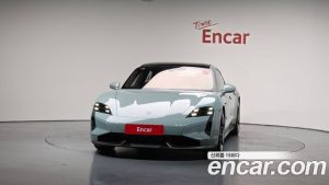Porsche Taycan Turbo S 2025 года из Южной Кореи