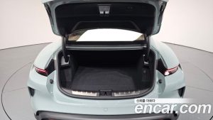 Porsche Taycan Turbo S 2025 года из Южной Кореи