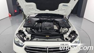 Mercedes-Benz E-Class E250 Exclusive 2023 года из Южной Кореи