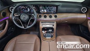 Mercedes-Benz E-Class E250 Exclusive 2023 года из Южной Кореи