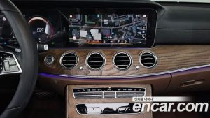 Mercedes-Benz E-Class E250 Exclusive 2023 года из Южной Кореи