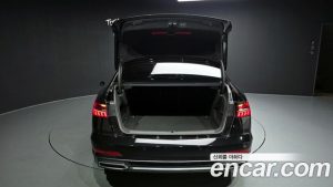 Audi A6 45 TFSI 4WD Premium 2023 года из Южной Кореи