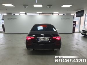 Mercedes-Benz S-Class S580L 4MATIC 2024 года из Южной Кореи