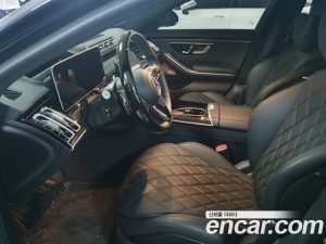 Mercedes-Benz S-Class S580L 4MATIC 2024 года из Южной Кореи