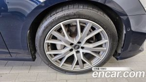 Audi A6 45 TDI 4WD Premium 2023 года из Южной Кореи