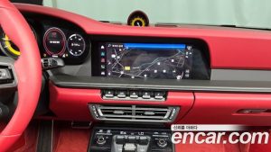 Porsche 911 CARRERA 4 GTS Cabriolet 2022 года из Южной Кореи