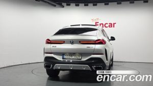 BMW X6 xDrive40i M Sport 2023 года из Южной Кореи