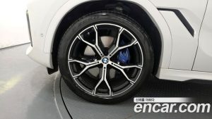 BMW X6 xDrive40i M Sport 2023 года из Южной Кореи