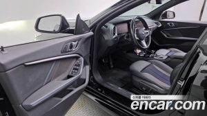 BMW 2-Series 220i M Sport 2023 года из Южной Кореи