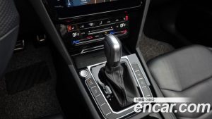Volkswagen Arteon 2.0 TDI R-LINE 4 2022 года из Южной Кореи