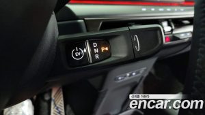 Kia EV9 Long Range 4WD 2024 года из Южной Кореи
