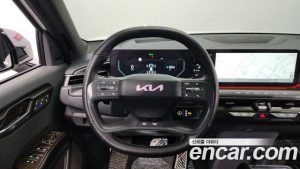 Kia EV9 Long Range 4WD 2024 года из Южной Кореи