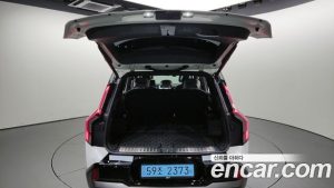 Kia EV9 Long Range 4WD 2024 года из Южной Кореи