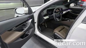 BMW 5-Series 520i M Sport 2024 года из Южной Кореи