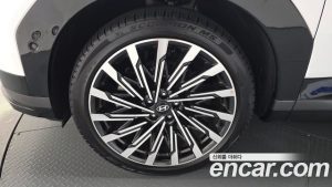 Hyundai Santafe Бензин 2.5T 2WD 2024 года из Южной Кореи