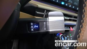 Hyundai Santafe Бензин 2.5T 2WD 2024 года из Южной Кореи