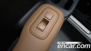 Hyundai Santafe Бензин 2.5T 2WD 2024 года из Южной Кореи