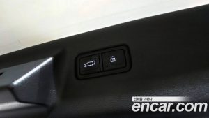 Hyundai Santafe Бензин 2.5T 2WD 2024 года из Южной Кореи