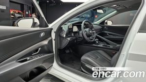 Hyundai AVANTE 1.6 2024 года из Южной Кореи