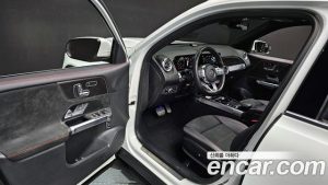 Mercedes-Benz GLB-Class GLB250 4MATIC 2023 года из Южной Кореи