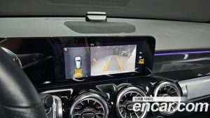 Mercedes-Benz GLB-Class GLB250 4MATIC 2023 года из Южной Кореи