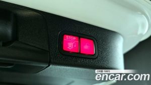 Mercedes-Benz GLB-Class GLB250 4MATIC 2023 года из Южной Кореи