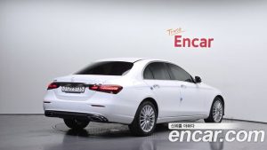 Mercedes-Benz E-Class E250 Exclusive 2023 года из Южной Кореи