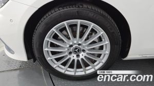 Mercedes-Benz E-Class E250 Exclusive 2023 года из Южной Кореи