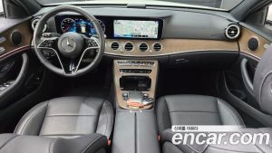 Mercedes-Benz E-Class E250 Exclusive 2023 года из Южной Кореи