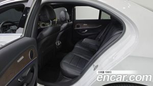 Mercedes-Benz E-Class E250 Exclusive 2023 года из Южной Кореи