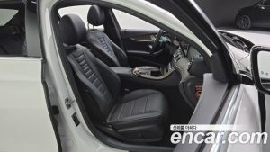 Mercedes-Benz E-Class E250 Exclusive 2023 года из Южной Кореи