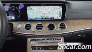 Mercedes-Benz E-Class E250 Exclusive 2023 года из Южной Кореи
