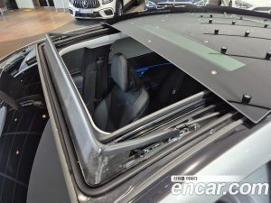Mercedes-Benz E-Class E200 Avantgarde 2025 года из Южной Кореи