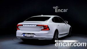 Volvo S90 B6 AWD ULTIMATE Bright 2024 года из Южной Кореи