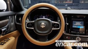Volvo S90 B6 AWD ULTIMATE Bright 2024 года из Южной Кореи