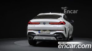 BMW X6 xDrive40i M Sport 2023 года из Южной Кореи