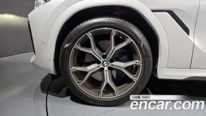 BMW X6 xDrive40i M Sport 2023 года из Южной Кореи