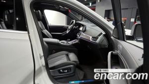 BMW X6 xDrive40i M Sport 2023 года из Южной Кореи
