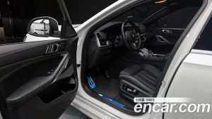 BMW X6 xDrive40i M Sport 2023 года из Южной Кореи