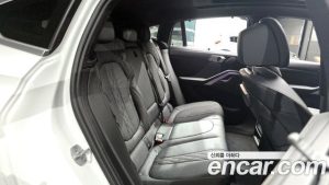 BMW X6 xDrive40i M Sport 2023 года из Южной Кореи